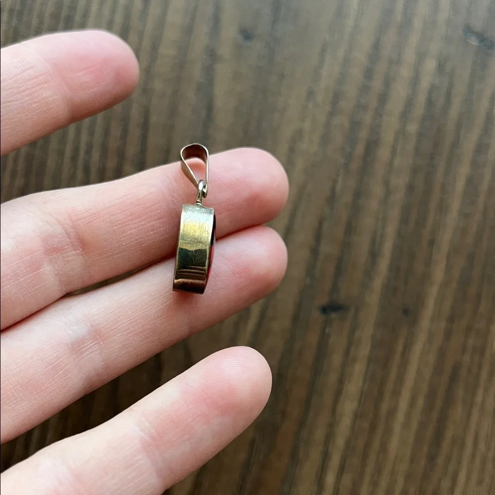 🌸Closet Clean Out🌸 Peruvian Huayruro Seed Necklace Charm - Picture 2 of 2